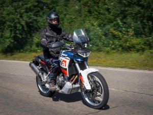 Photo 200