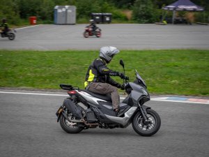 Photo 243