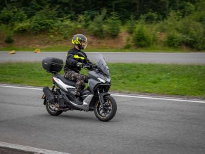 Photo 240