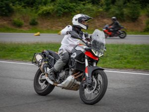 Photo 233