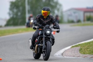 Photo 48