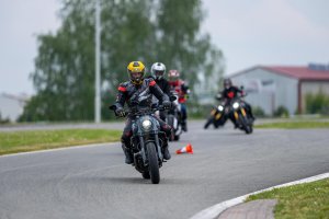 Photo 44