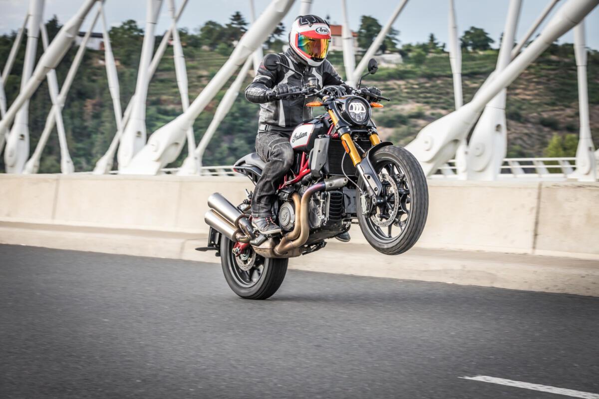 Indian FTR 1200 S Race Replica