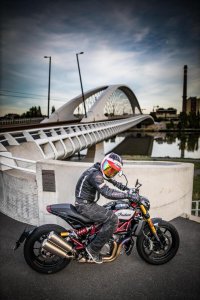 Photo 14