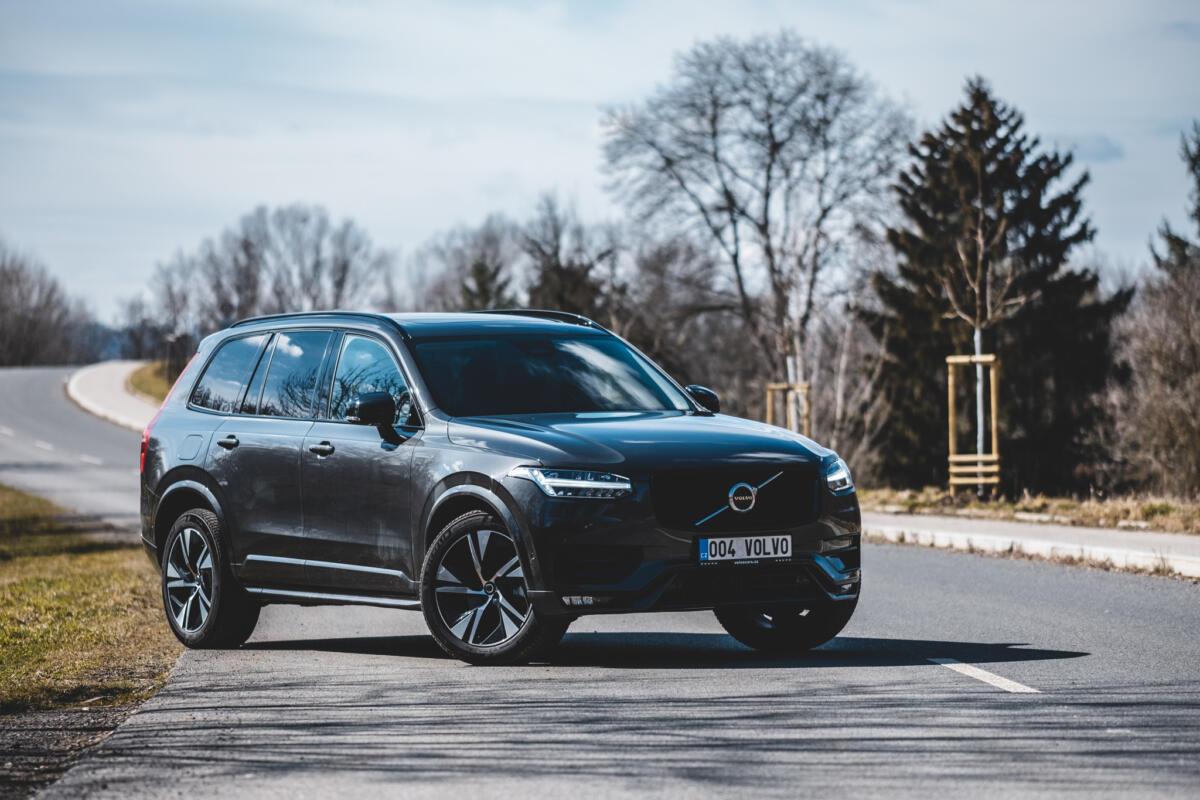 Volvo XC90-2